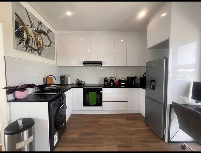 1 BEDROOM STUDIO APARTMENT TO LET IN SANDOWN ESTATE